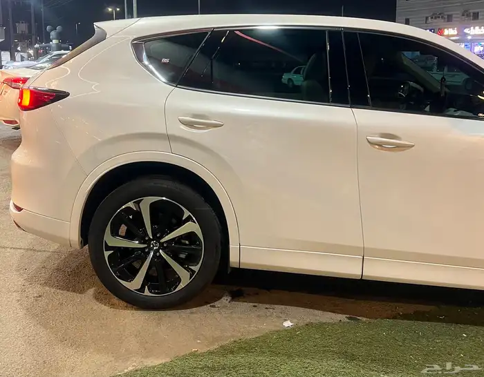 مازدا CX60 فل كامل 6 سلندر بانوراما للتنازل على بنك الراجحي 8