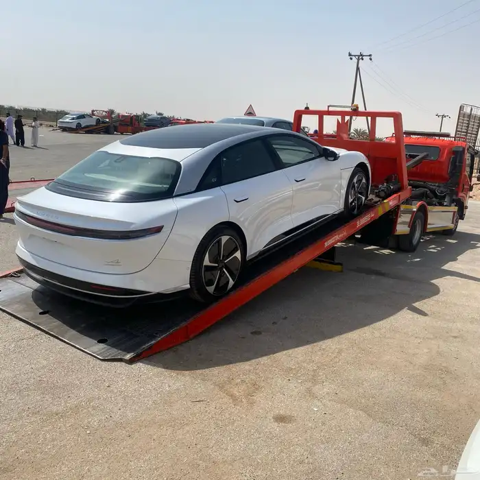 سطحه الخرج 1