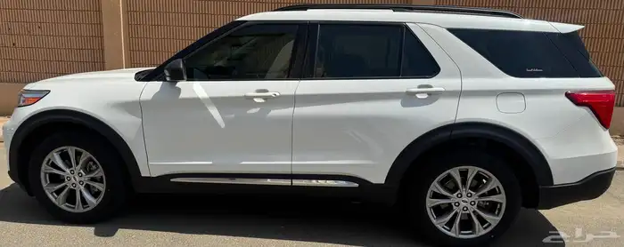 فورد اكسبلورر 2023 XLT نصف فل دبل 5
