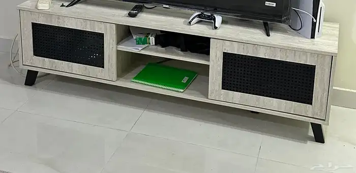 طاولة شاشة 1