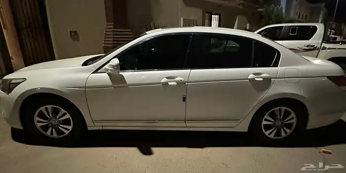 للبيع اكورد 2009 4
