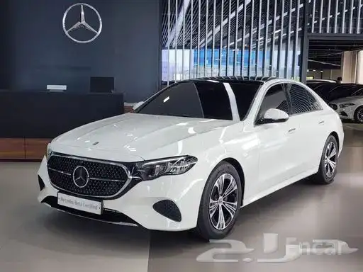 Mercedes-Benz E200 AVNTGRD 0