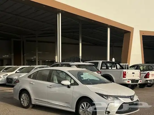 كورولا XLI 2.0 مطور موديل 2025 عروض الشركات 1