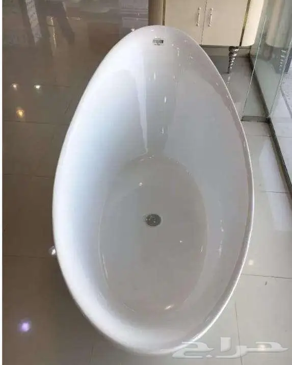 بانيو ادوات صحية وسباكة .بانيو 2