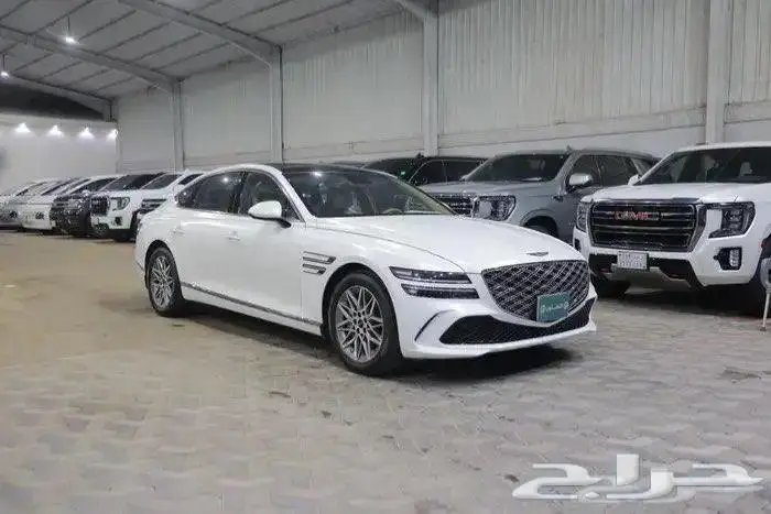 جينيسس G80 بريستيج بانوراما جلد اربعة سلندر موديل 2025 0