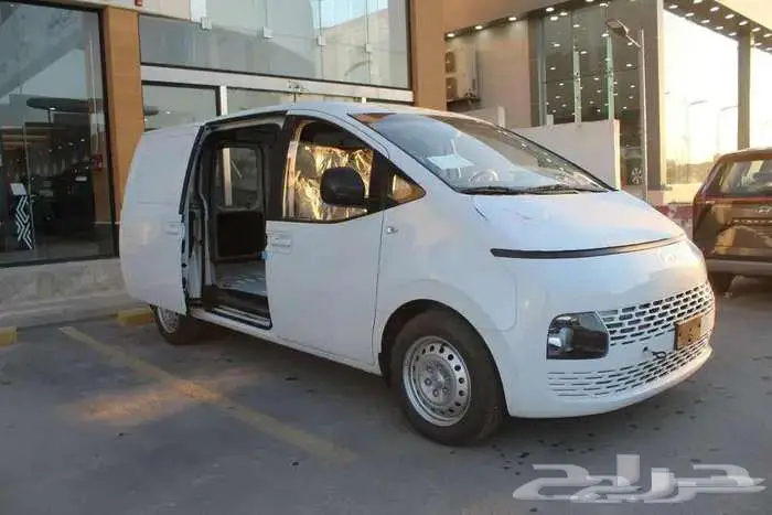 هيونداي ستاريا بضاعه قير اتوماتيك ديزل 2025 2