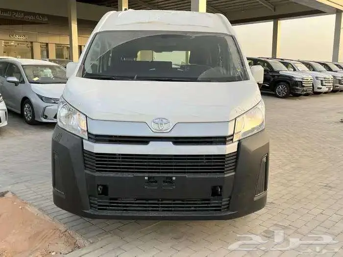 تويوتا هايس بضاعه ديزل توماتيك خليجي 2025 1