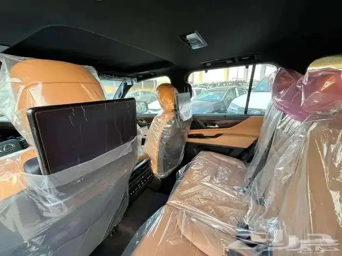 لكزس LX 600 BB فل كامل 2025 سعودي 5