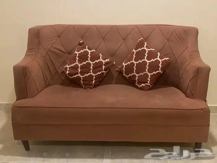طقمين كنب للبيع مع فرشه 1