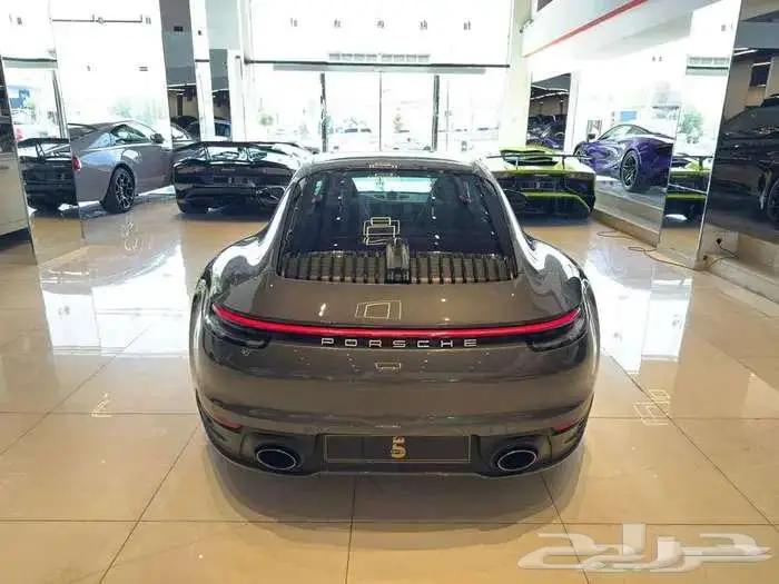 بورش 911 2021 4