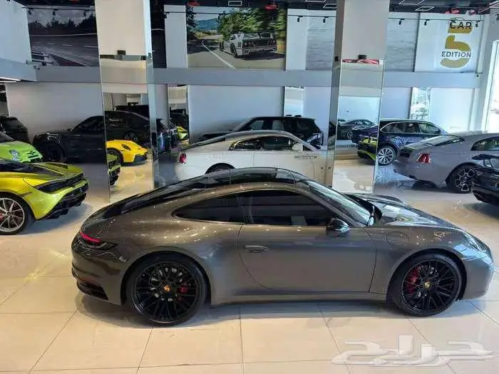 بورش 911 2021 5