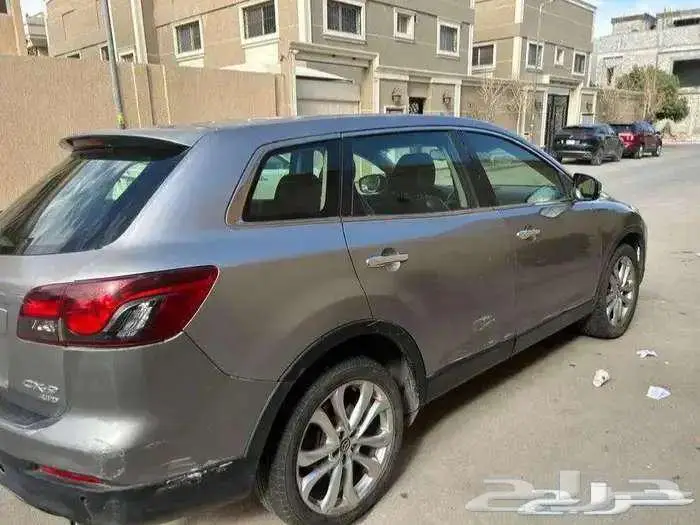 للبيع مازدا 2013 CX9 فل كامل ثلاث مراتب مكيف خلفي 0