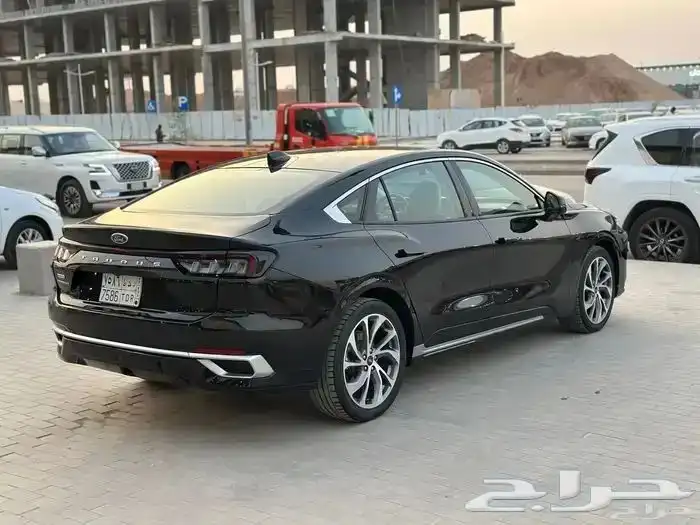 فورد تورس تيتانيوم 2023 7