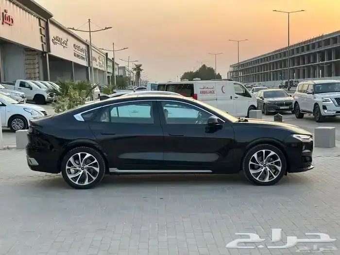 فورد تورس تيتانيوم 2023 8