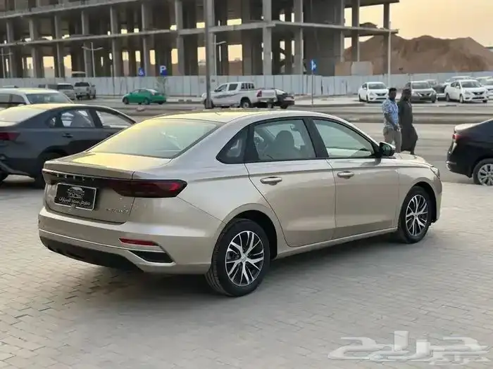 جيلي امجراند 2023 7