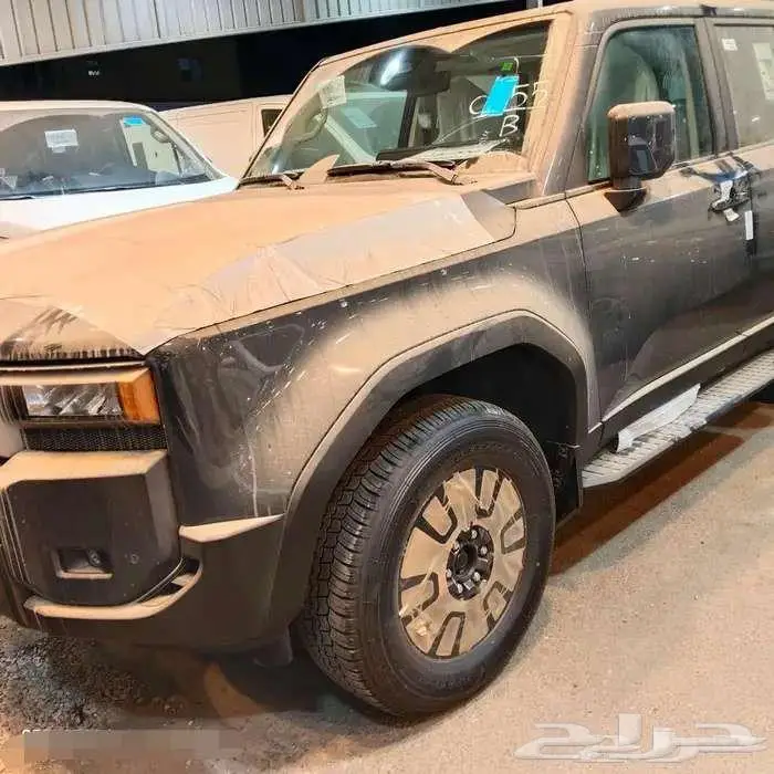 برادو TXL3 رمادي 2025 0