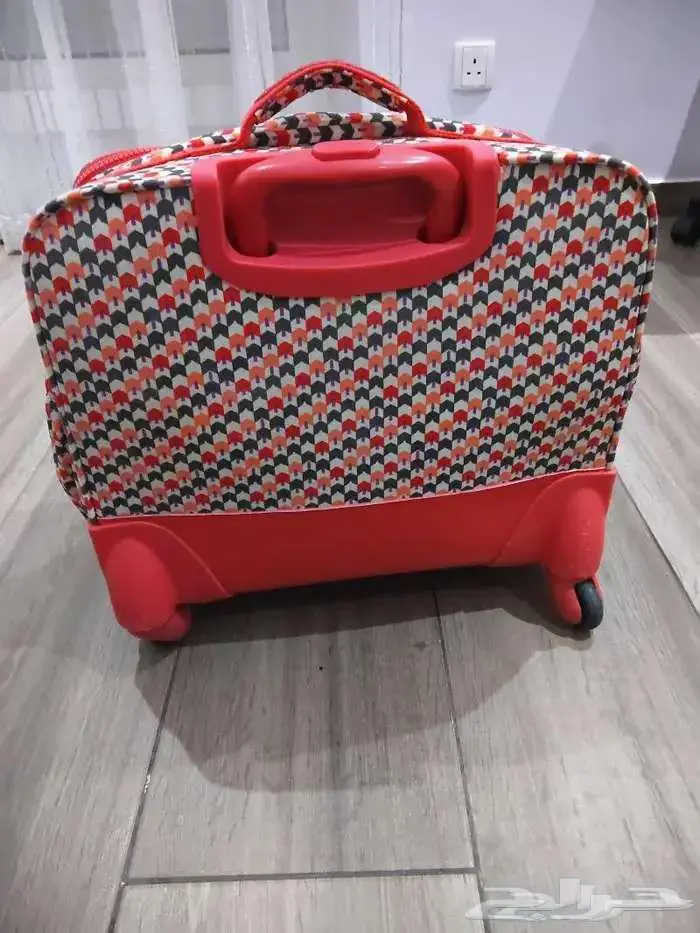 شنطه كيبلينج Kipling bag و شنط وكتب للزينه 3