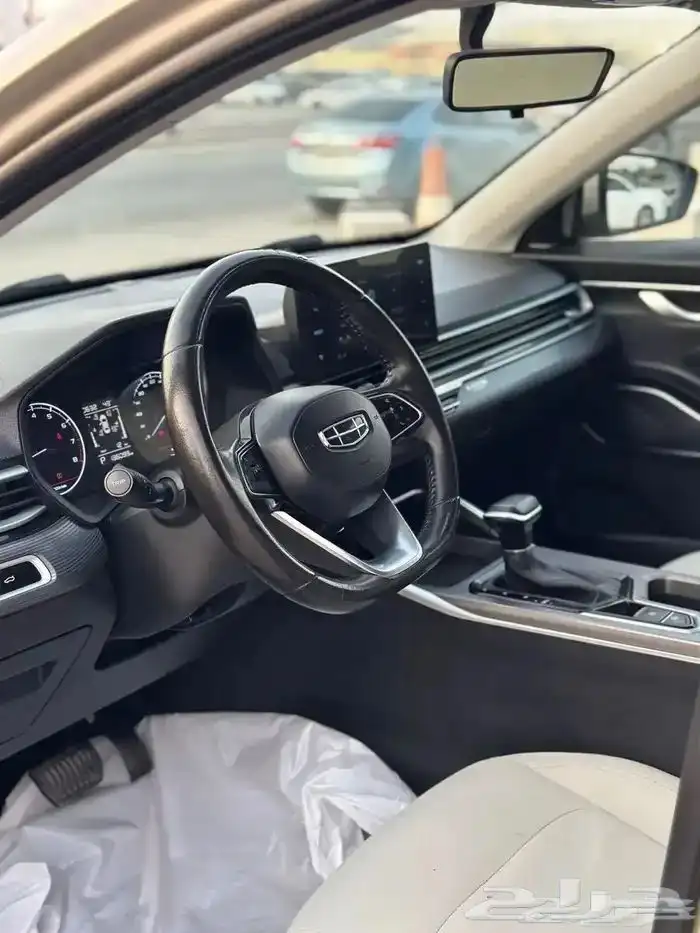 جيلي امجراند 2023 11