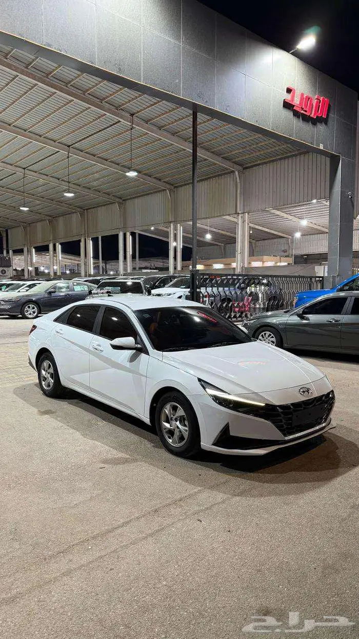 النترا 2021 عداد 139000 مراتب بيج 0
