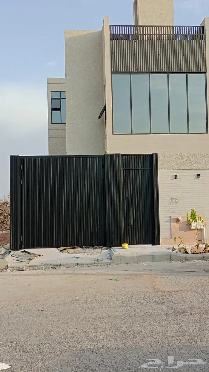 حداد ابواب وشبابيك تنفيذ وتصميم جميع انواع الحداده 7