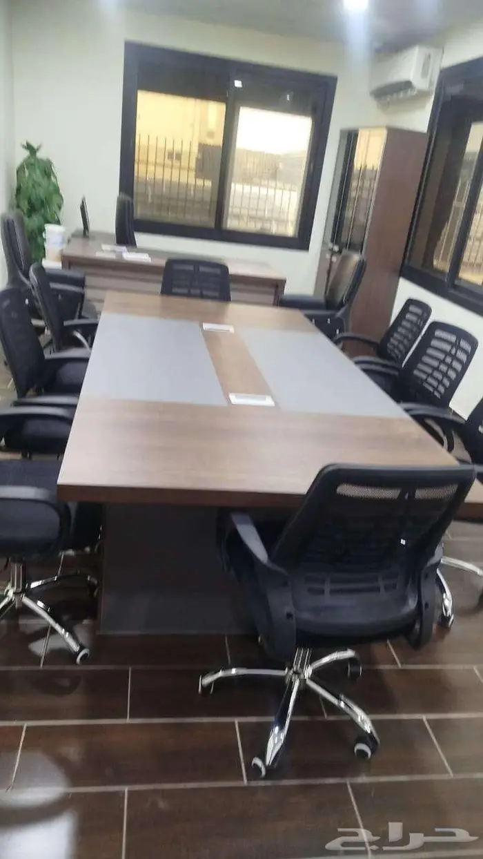 جديد طاولة اجتماع مودرن فخم 6 و8 اشخاص متوفر كل موديل والوان 1