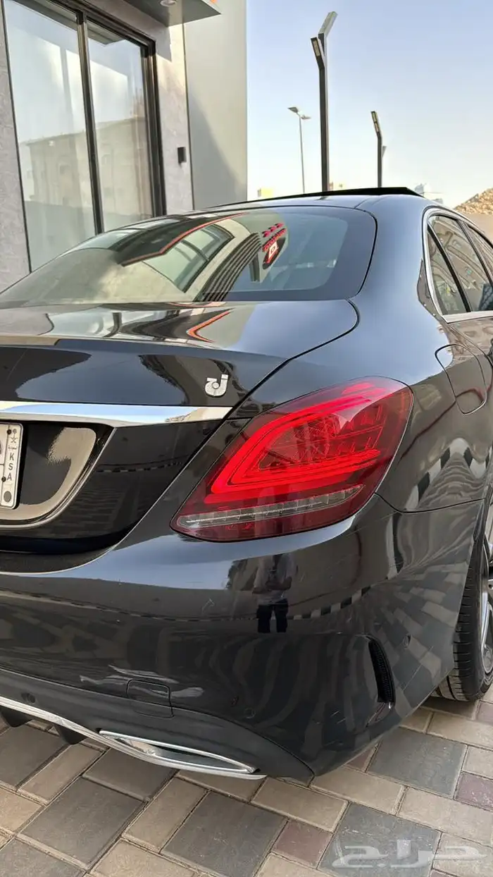 مرسيدس C200 فئة 2021 للبيع 20