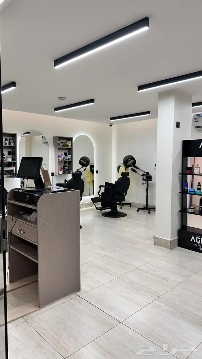 محل حلاقة للبيع 6