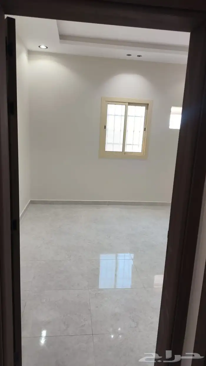 شقتين 4 غرف للايجار جده حي الرياض 6