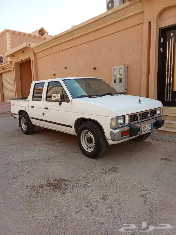 نيسان ددسن غمارتين GLموديل 96 28