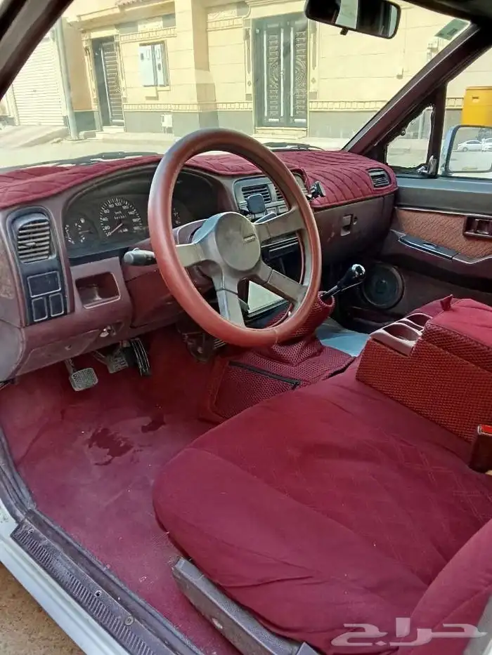 نيسان ددسن غمارتين GLموديل 96 19