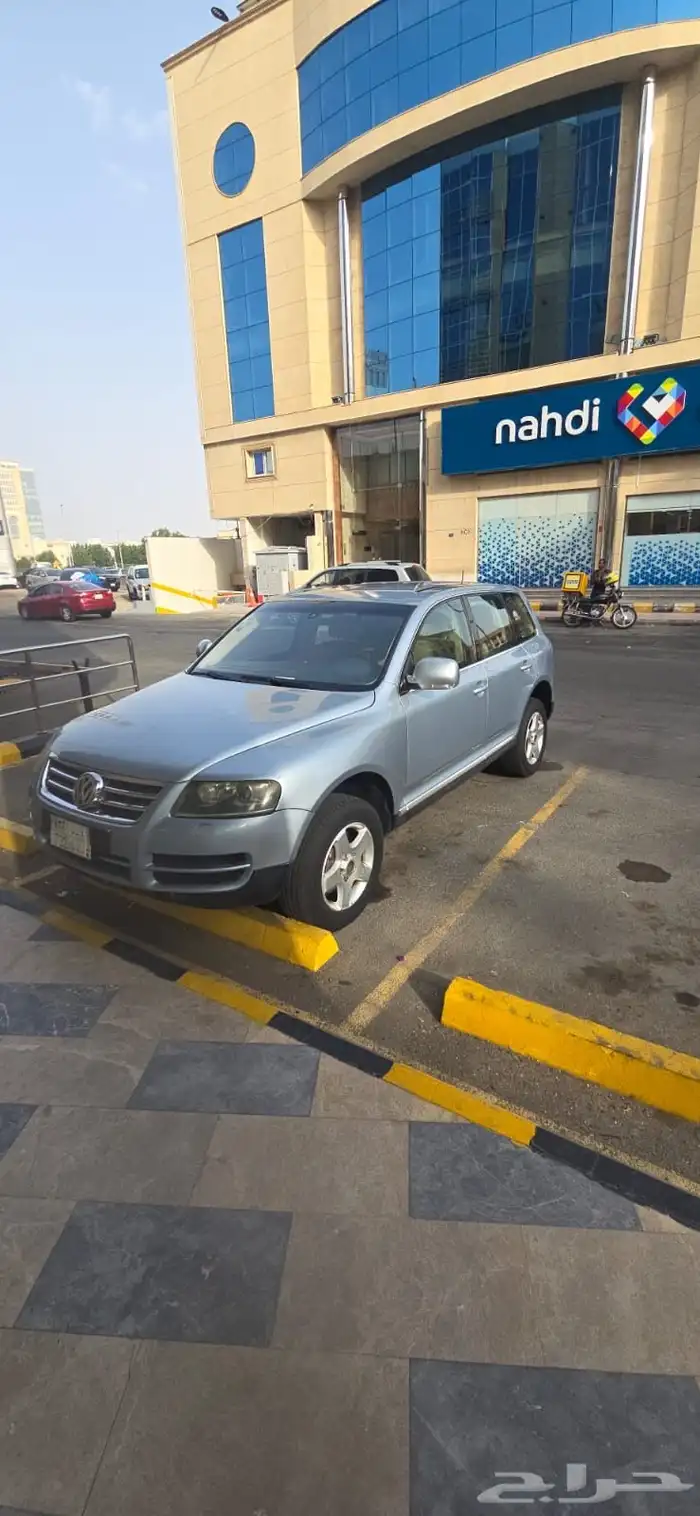 للبيع سيارة   فولكس فاجن طوارق 6