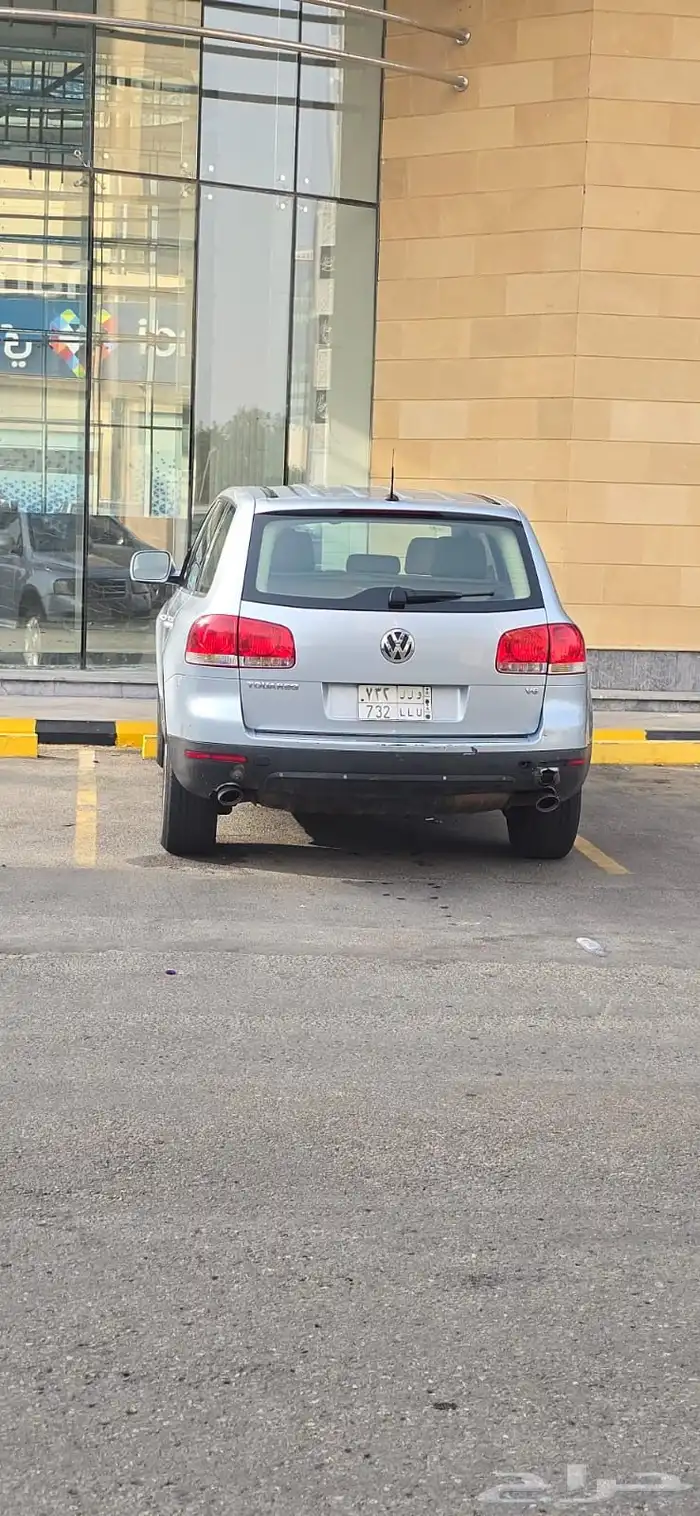 للبيع سيارة   فولكس فاجن طوارق 0