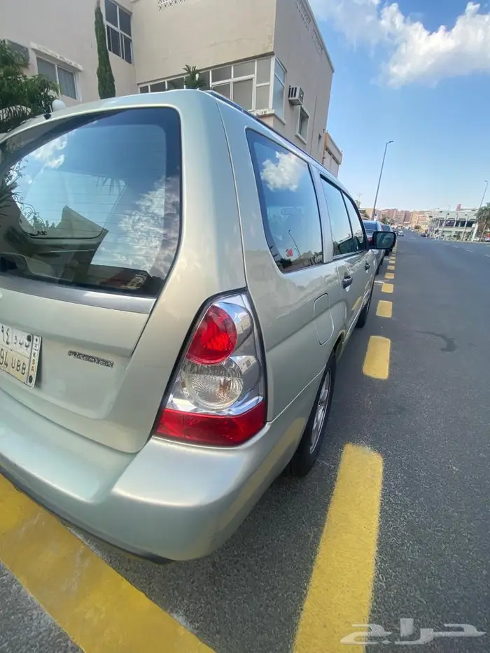 سوبارو فورستر 6