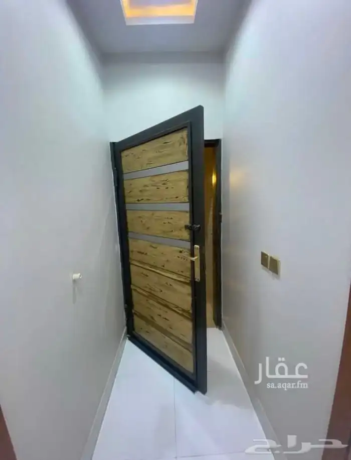 للبيع دورارضي حوش مدخل سيارة 6غرف بالمحاله أبها من520الف 7