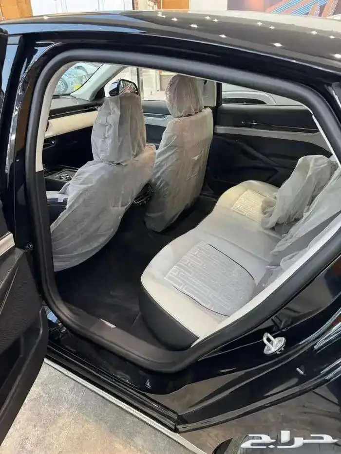 فورد تورس امبيانتي و تيتانيوم 2026 كاش وقسط 8