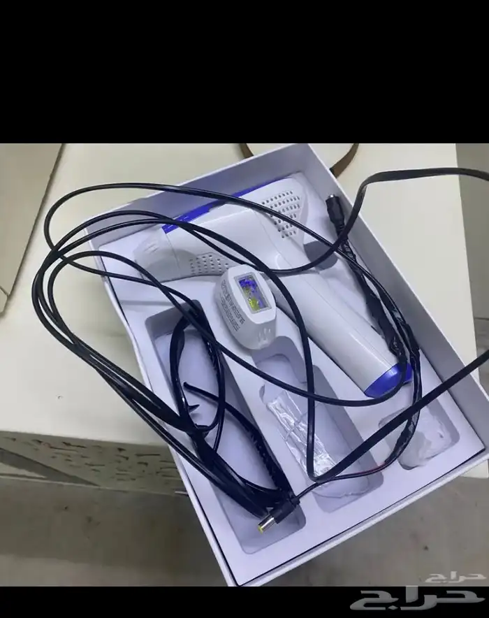 ليزر منزلي استخدام مرتين ونظيف ومعاه عدسه جديده مااستخدمت 2