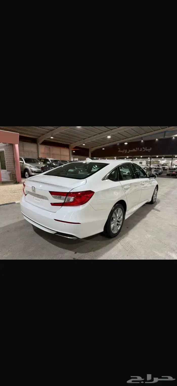 هوندا اكورد ستاندر نظيف 2018 3