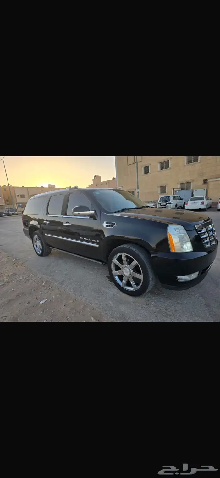 كاديلاك اسكاليد نضيف 3