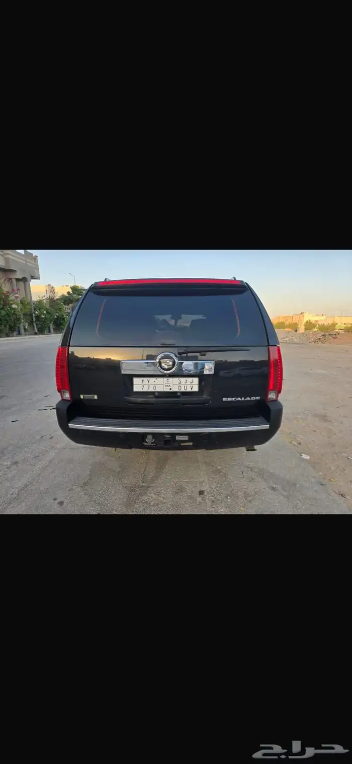 كاديلاك اسكاليد نضيف 4