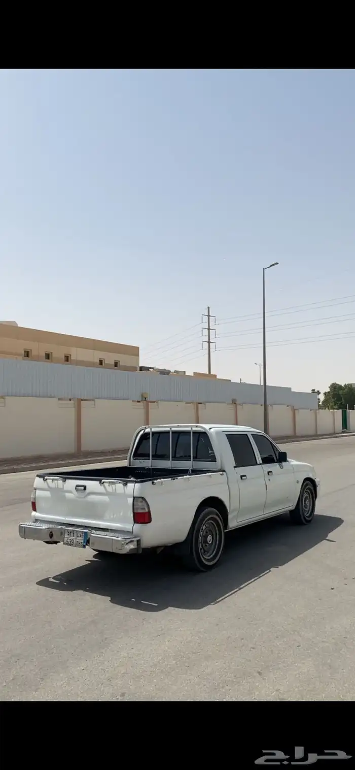 ميتسوبيشي للبيع 4