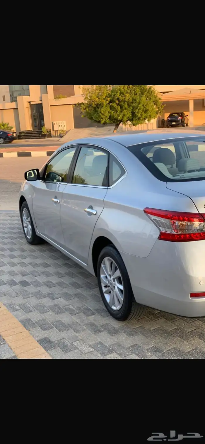 نيسان سنترا بحالة الوكالة 2019 4