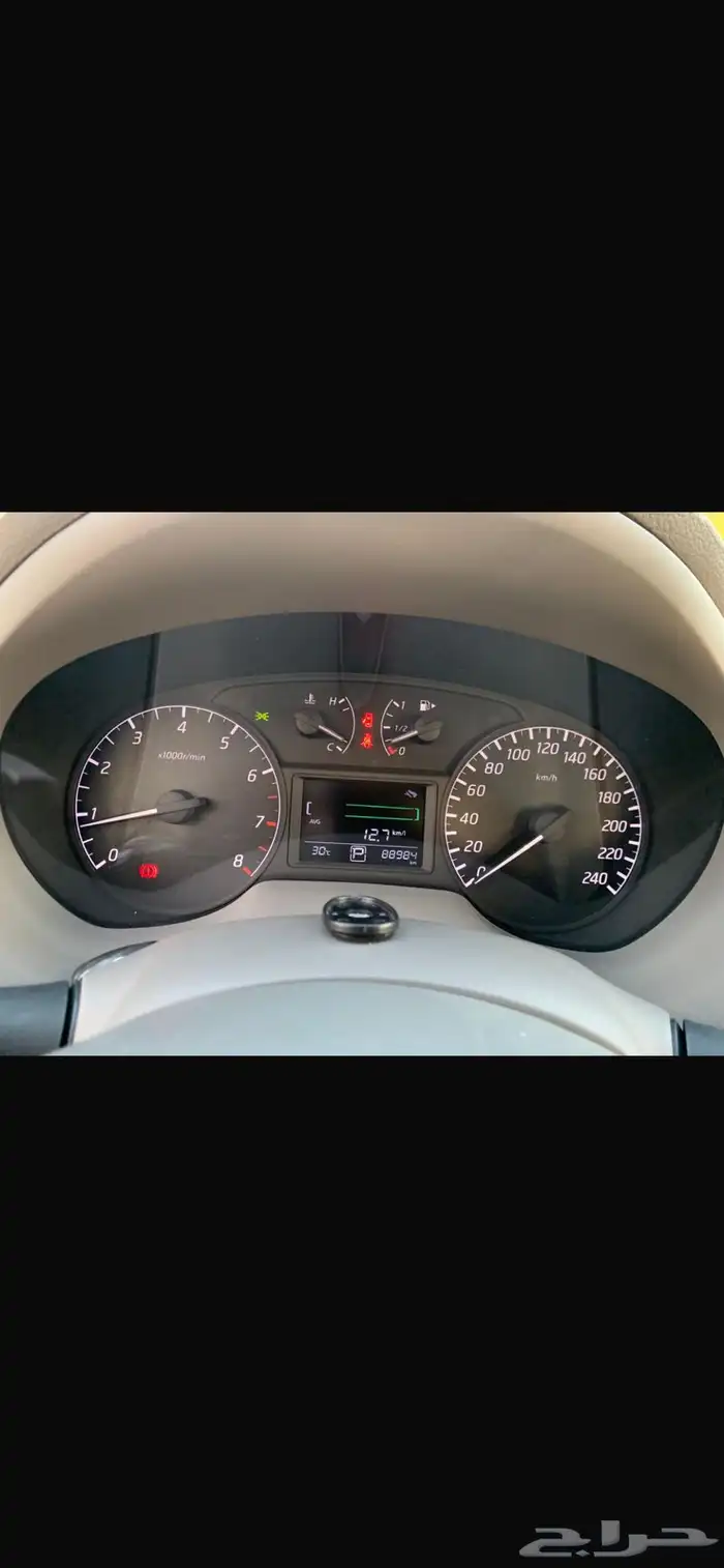 نيسان سنترا بحالة الوكالة 2019 17