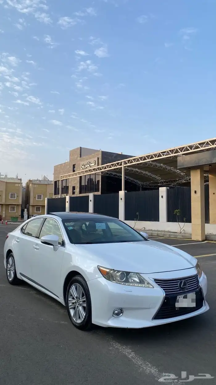 لكزس 3
