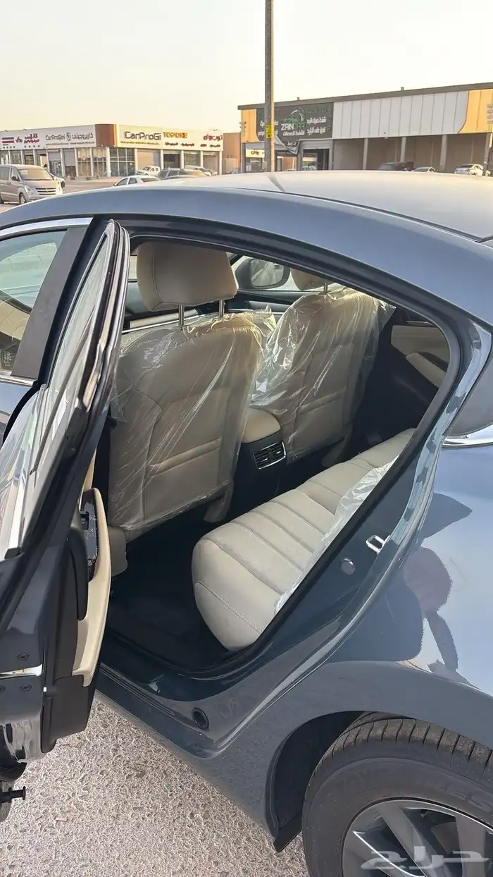 بيع سيارات مازدا 6