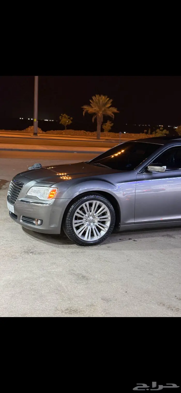 كرايسلر V8 5