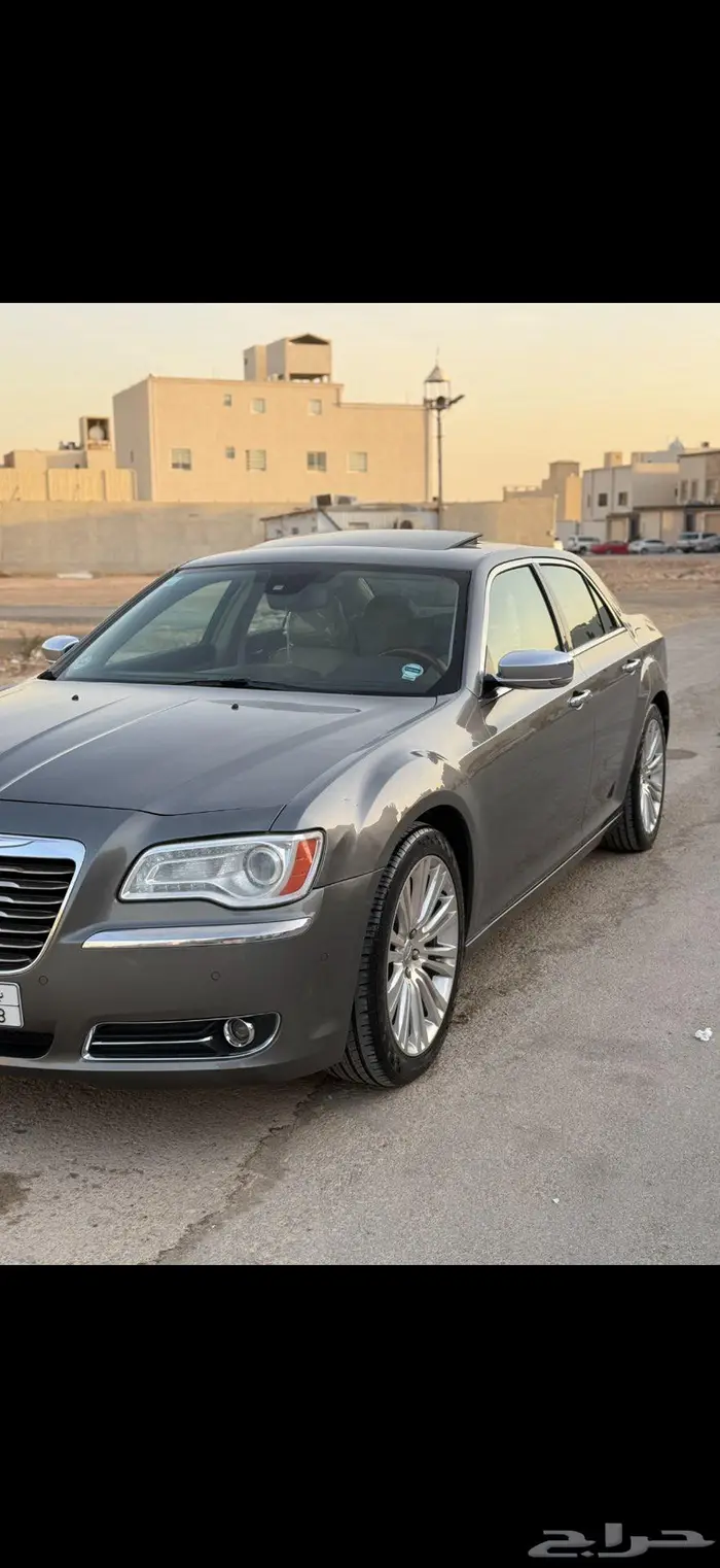 كرايسلر V8 0