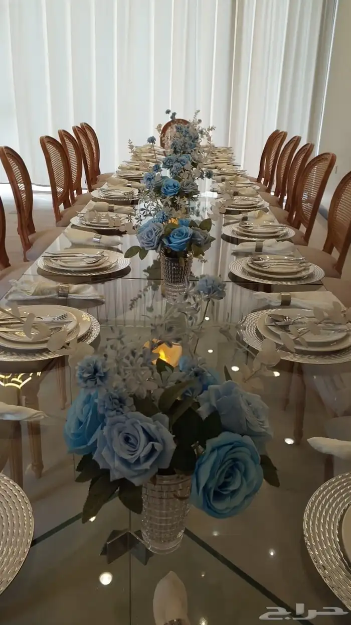طاولات طعام للتأجير للحفلات ومناسبات العشاء 4