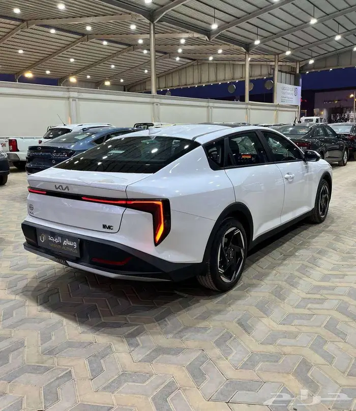 عرض خاص كيا K4 نص فل GLS 2.0 موديل 2026 بطاقه جمركيه 4