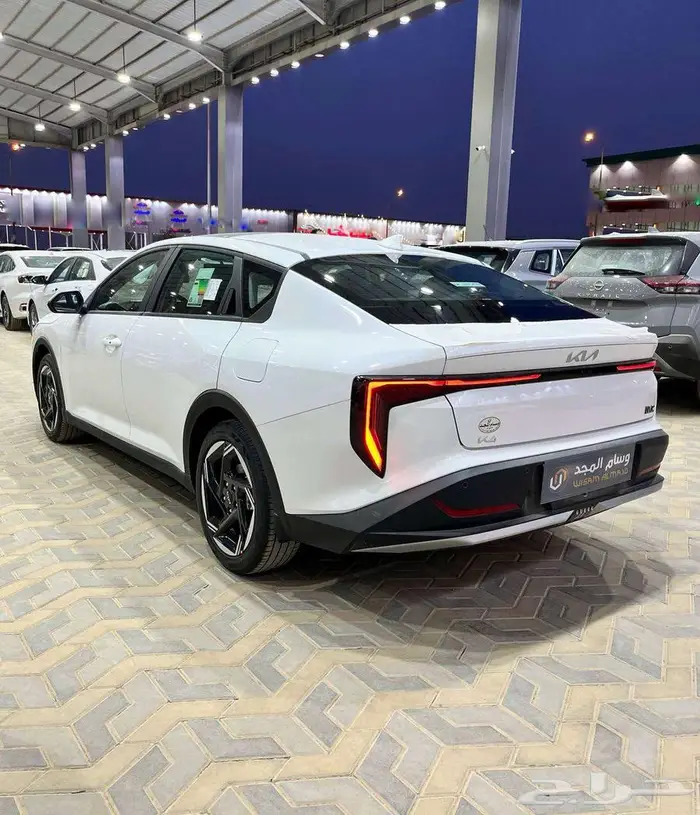 عرض خاص كيا K4 نص فل GLS 2.0 موديل 2026 بطاقه جمركيه 3