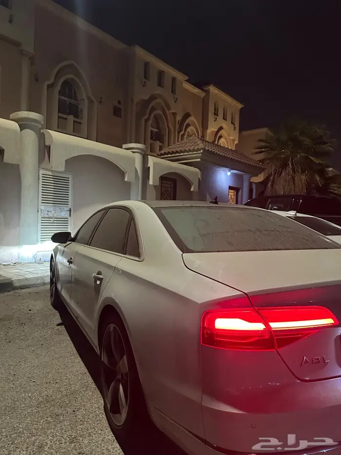 اودي a8 2016 0